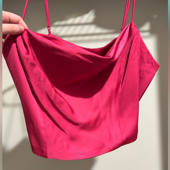 Tank top - Picture 2 of 4